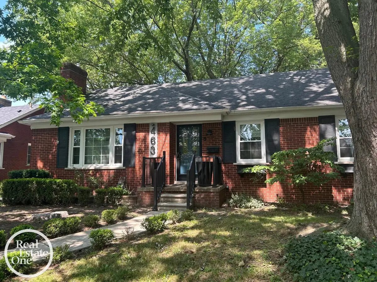 463 Bournemouth CIR, Grosse Pointe Farms, MI 48236 - #1