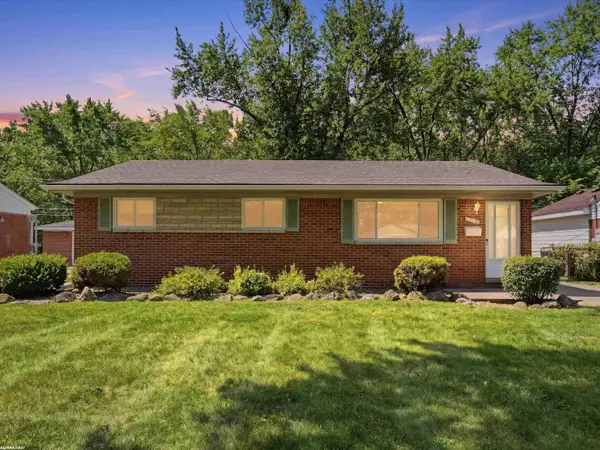 10994 Lesure DR, SterlingHeights, MI 48312