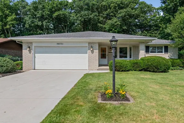 50731 W Shamrock ST, NewBaltimore, MI 48047