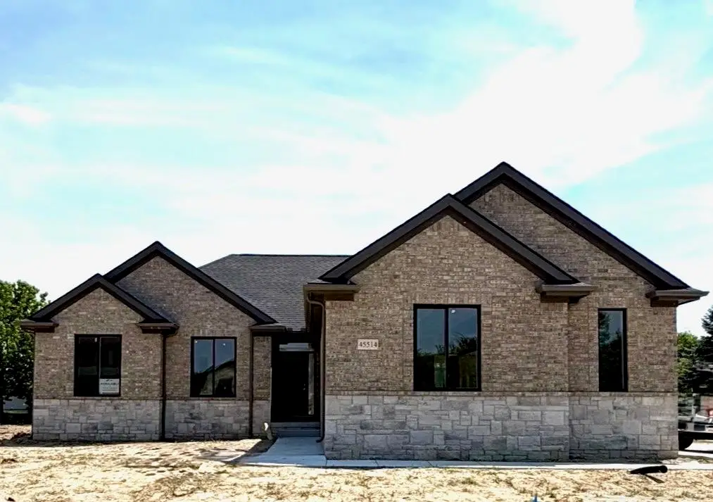 45514 Gable DR, Macomb, MI 48044 - #1