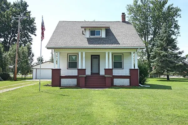 9477 Short Cut RD, FairHaven, MI 48023