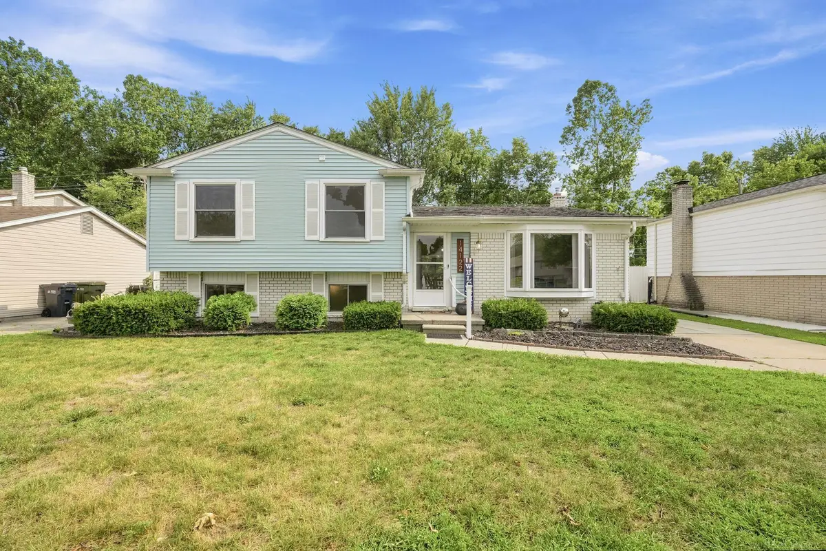 14122 Mary Grove DR, Sterling Heights, MI 48313 - #1