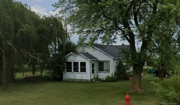 991 S tuscola RD, BayCity, MI 48708