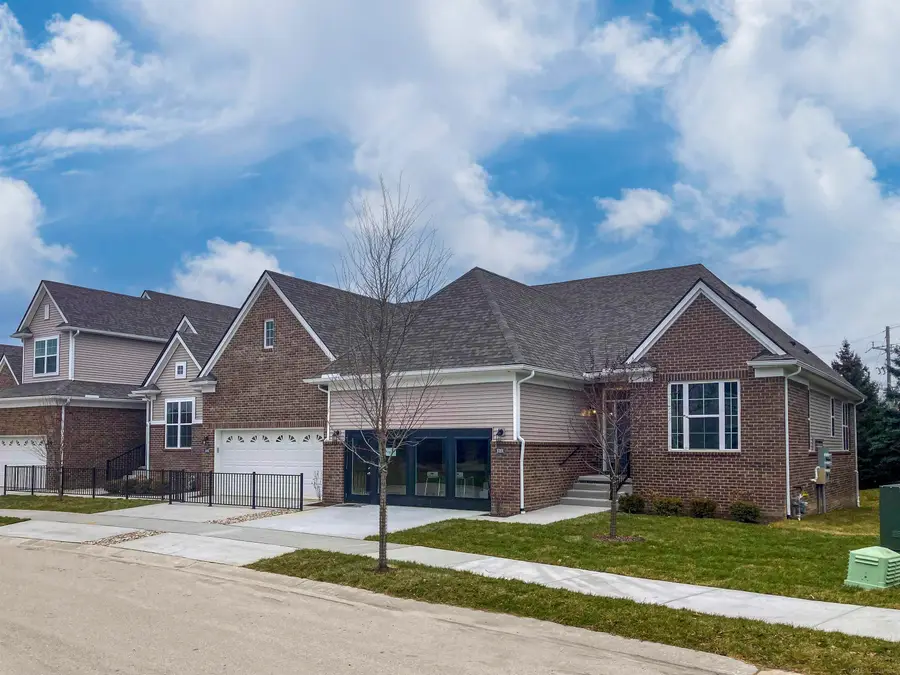 9961 Crossview, Howell, MI 48855 - #2