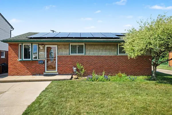 18039 S SUMMER LANE LN, Fraser, MI 48026