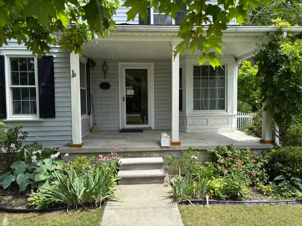 144 N Washington STS, LakeOrion, MI 48362