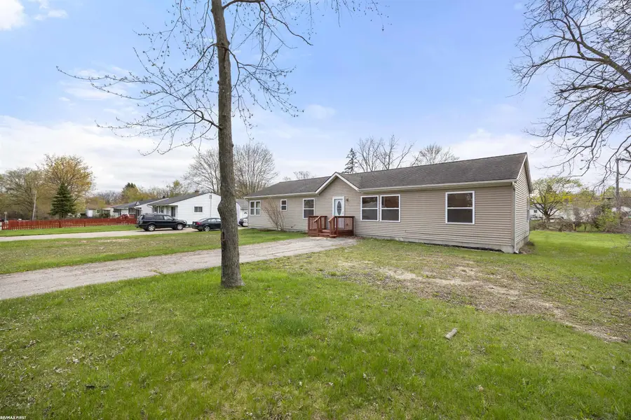 650 PEACOCK  AVE, Pontiac, MI 48340 - #3