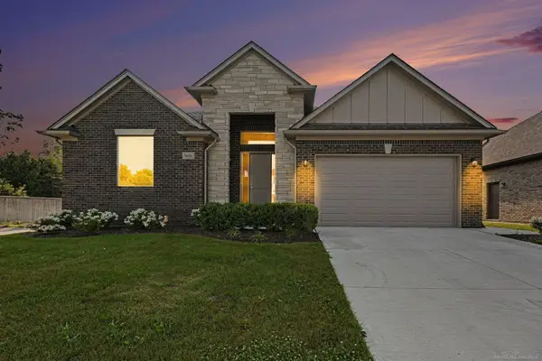 56686 Via Toscana ST, Macomb, MI 48042