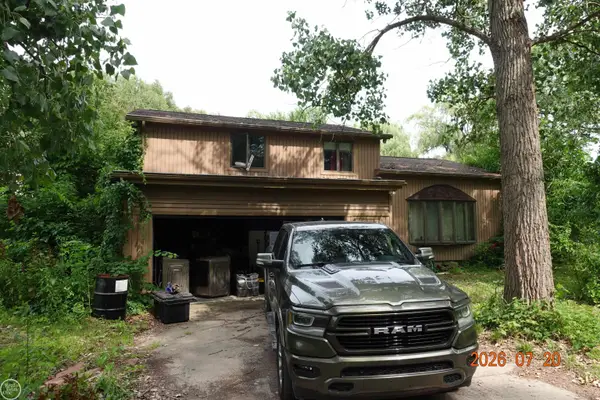 150 FRANCIS LN, Ortonville, MI 48462