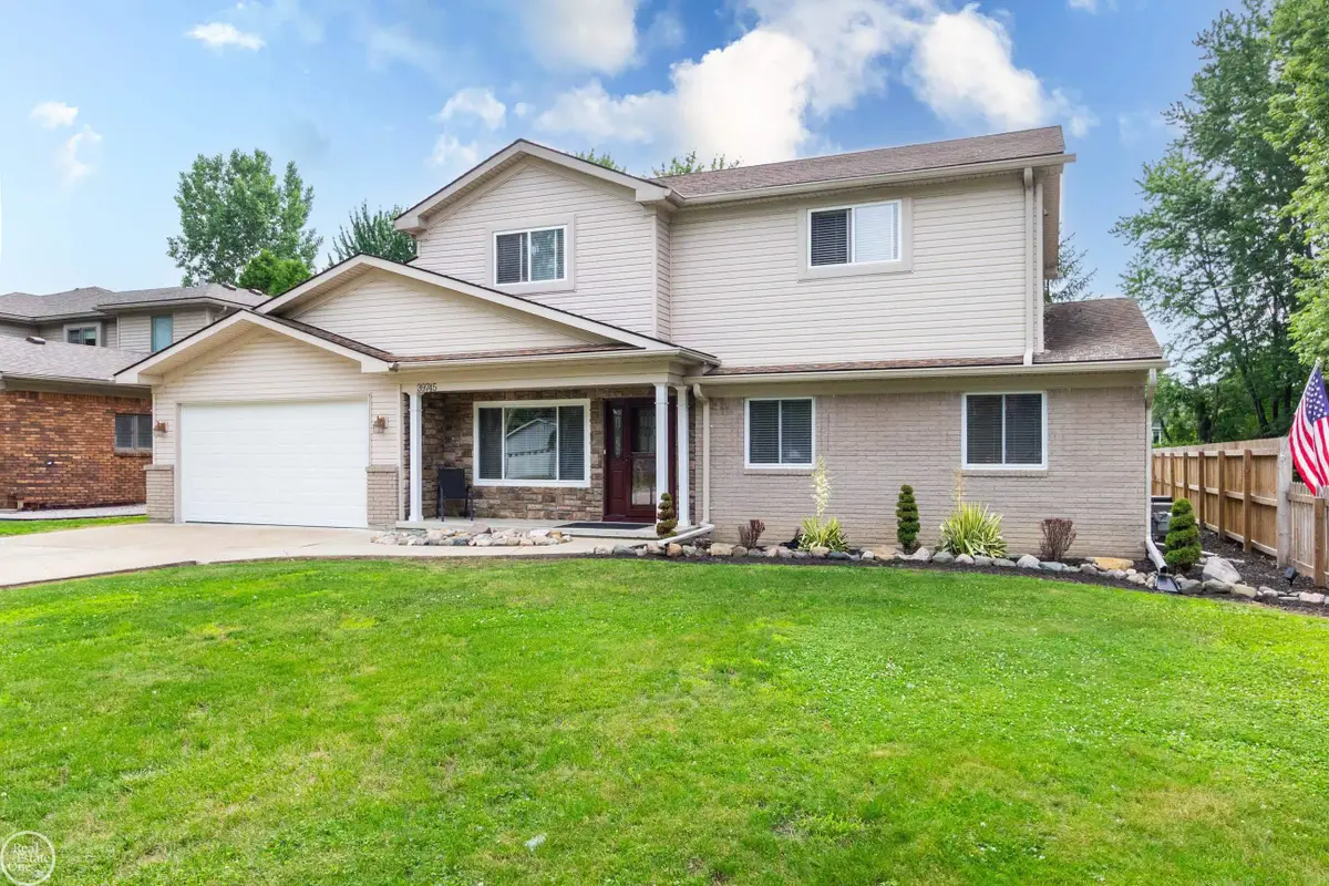 39745 Sylvia ST, Harrison, MI 48045 - #1