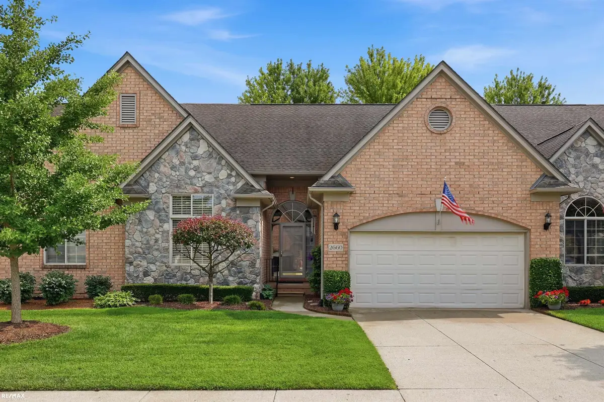2660 Ridgecrest DR, Shelby, MI 48316 - #1