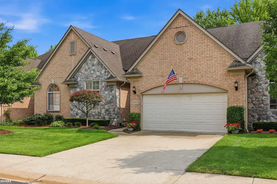 2660 Ridgecrest DR, Shelby, MI 48316 - #2