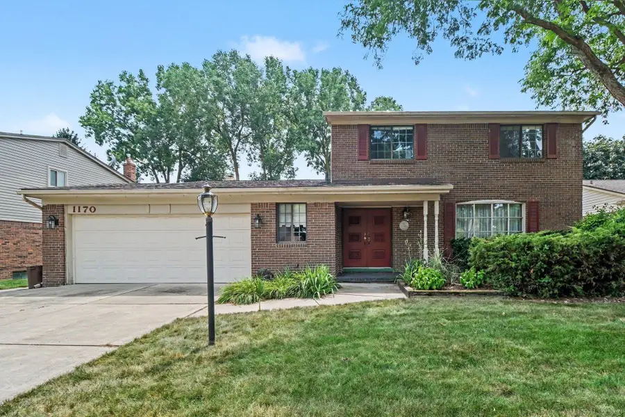 1170 Trevino DR, Troy, MI 48085 - #2