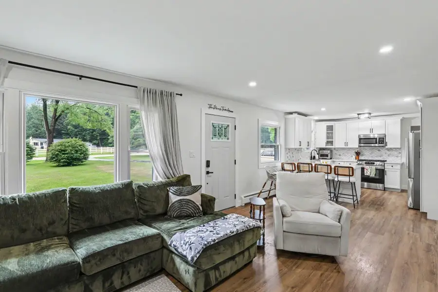 2371 Arlington RD, Columbus, MI 48063 - #3