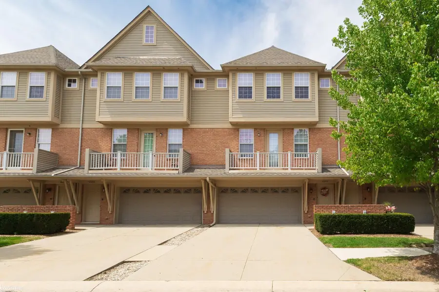 56659 Long Island DR, Shelby, MI 48316 - #2