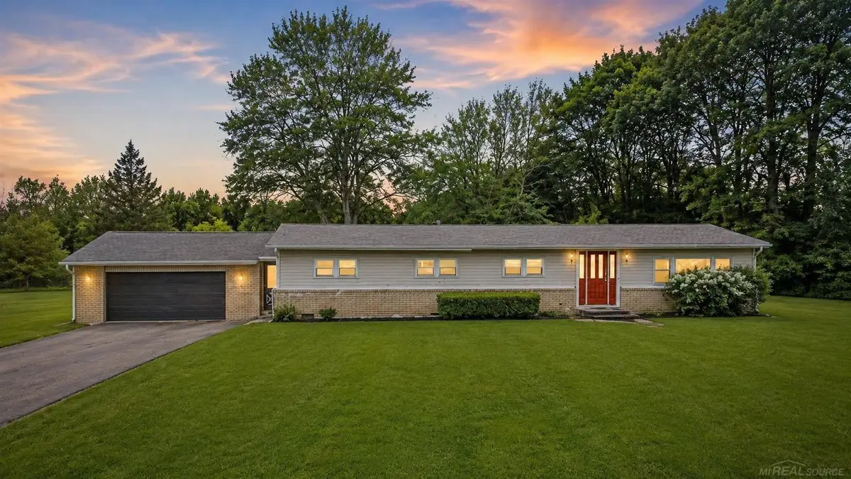 69455 Hicks RD, Armada, MI 48005 - #1