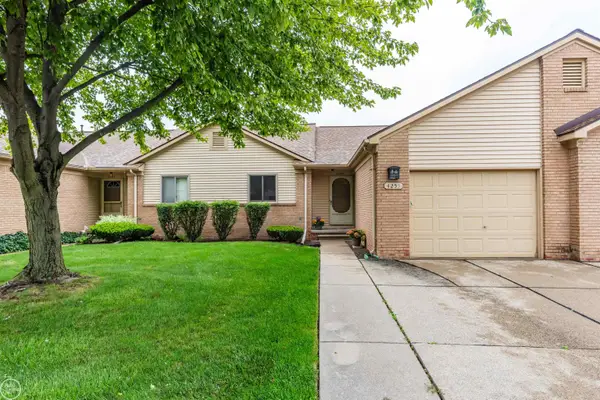 4255 John Paul CT, Warren, MI 48091