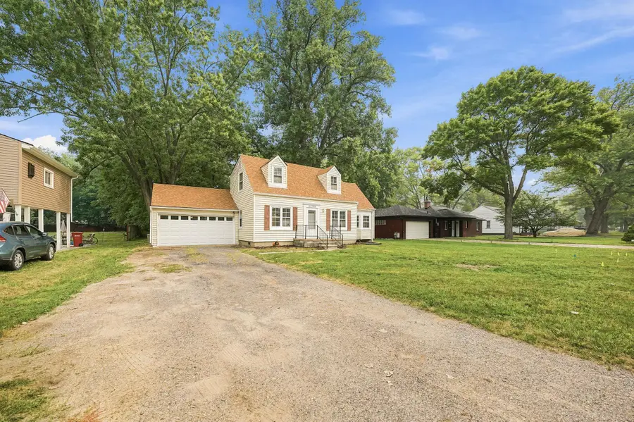 21726 8 1/2 Mile RD, Southfield, MI 48075 - #2