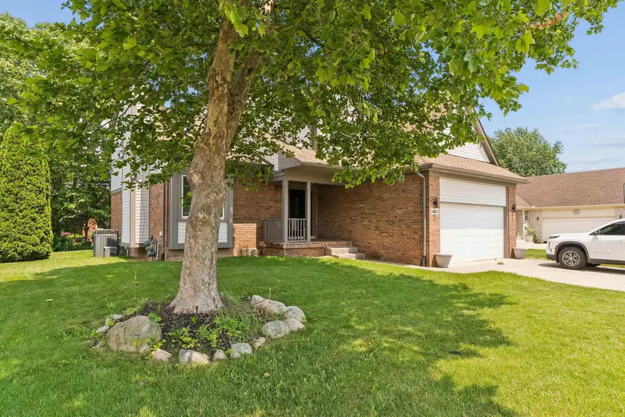34347 Lillian RD, Chesterfield, MI 48047 - #2