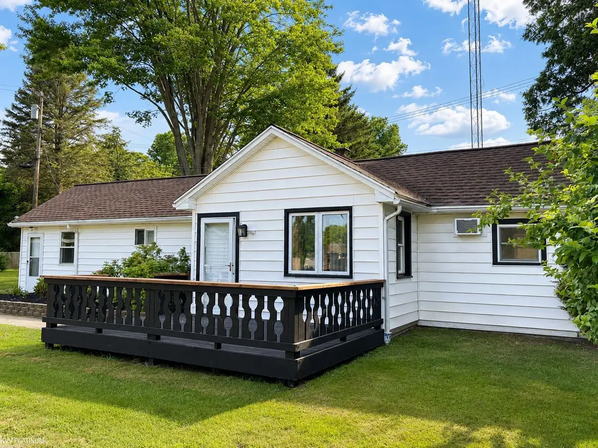 7087 4th, Lakeport, MI 48059 - #1