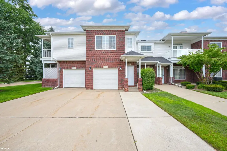 5537 Acorn LN, Sterling Heights, MI 48314 - #3