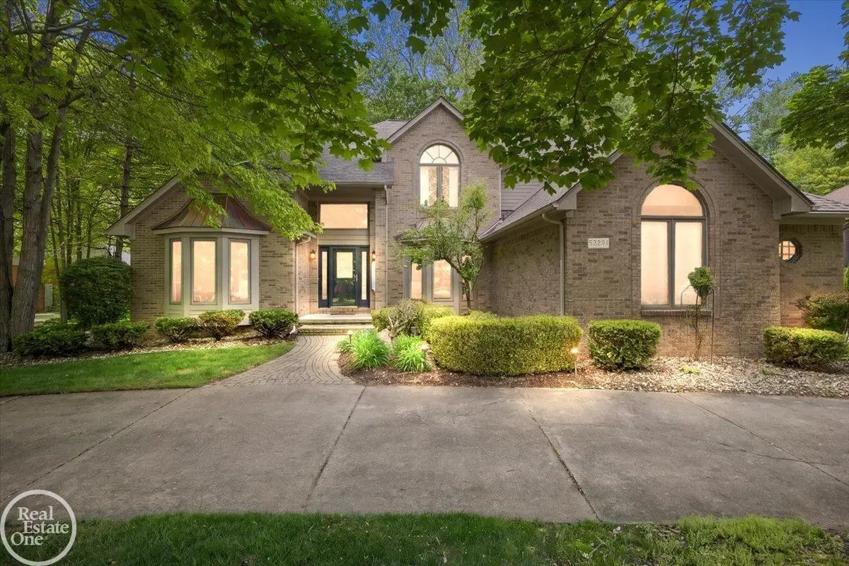 53291 Shanelle LN, Shelby, MI 48315 - #1