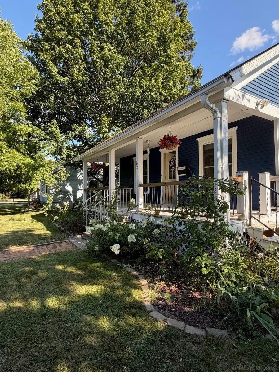 302 High ST, Williamston, MI 48895 - #3
