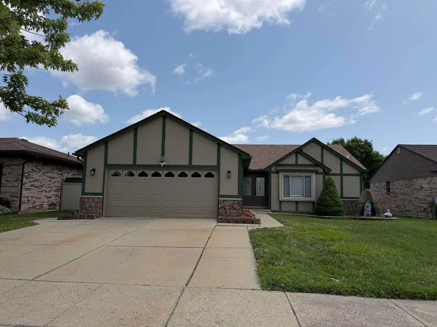 47066 Sanborn DR, Macomb, MI 48044 - #2