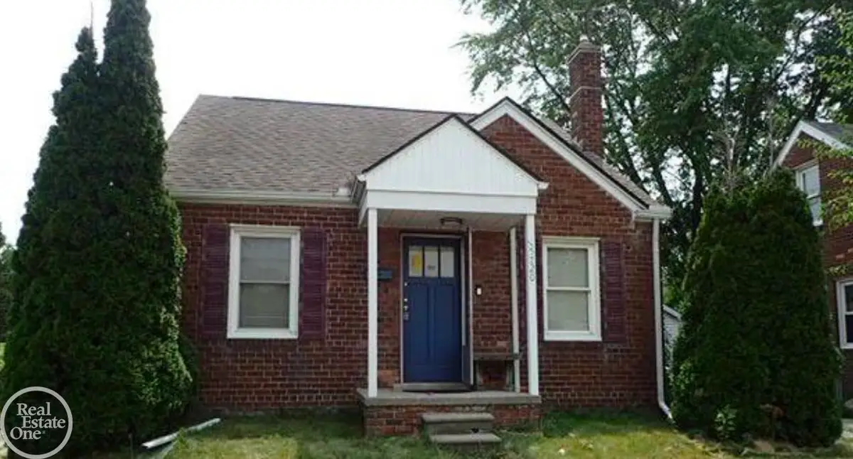 15720 Stephens DR, Eastpointe, MI 48021 - #1