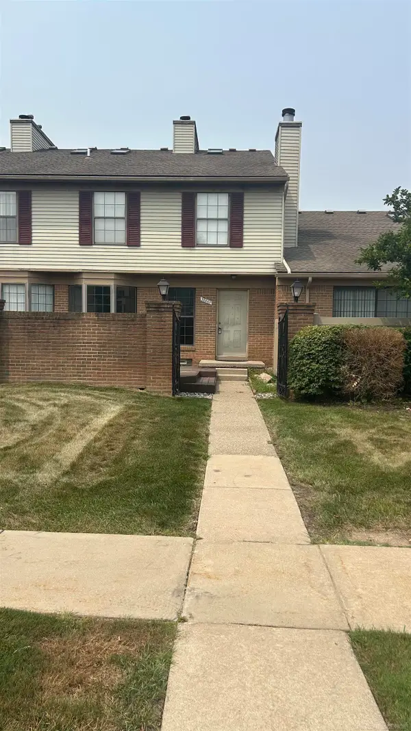 38860 Country CIR, FarmingtonHills, MI 48331