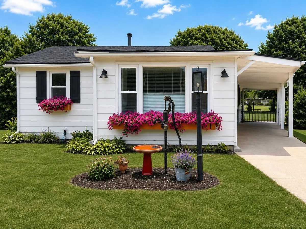 111 Oak Street RD, Brooklyn, MI 49230 - #1