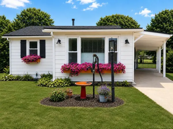 111 Oak Street RD, Brooklyn, MI 49230