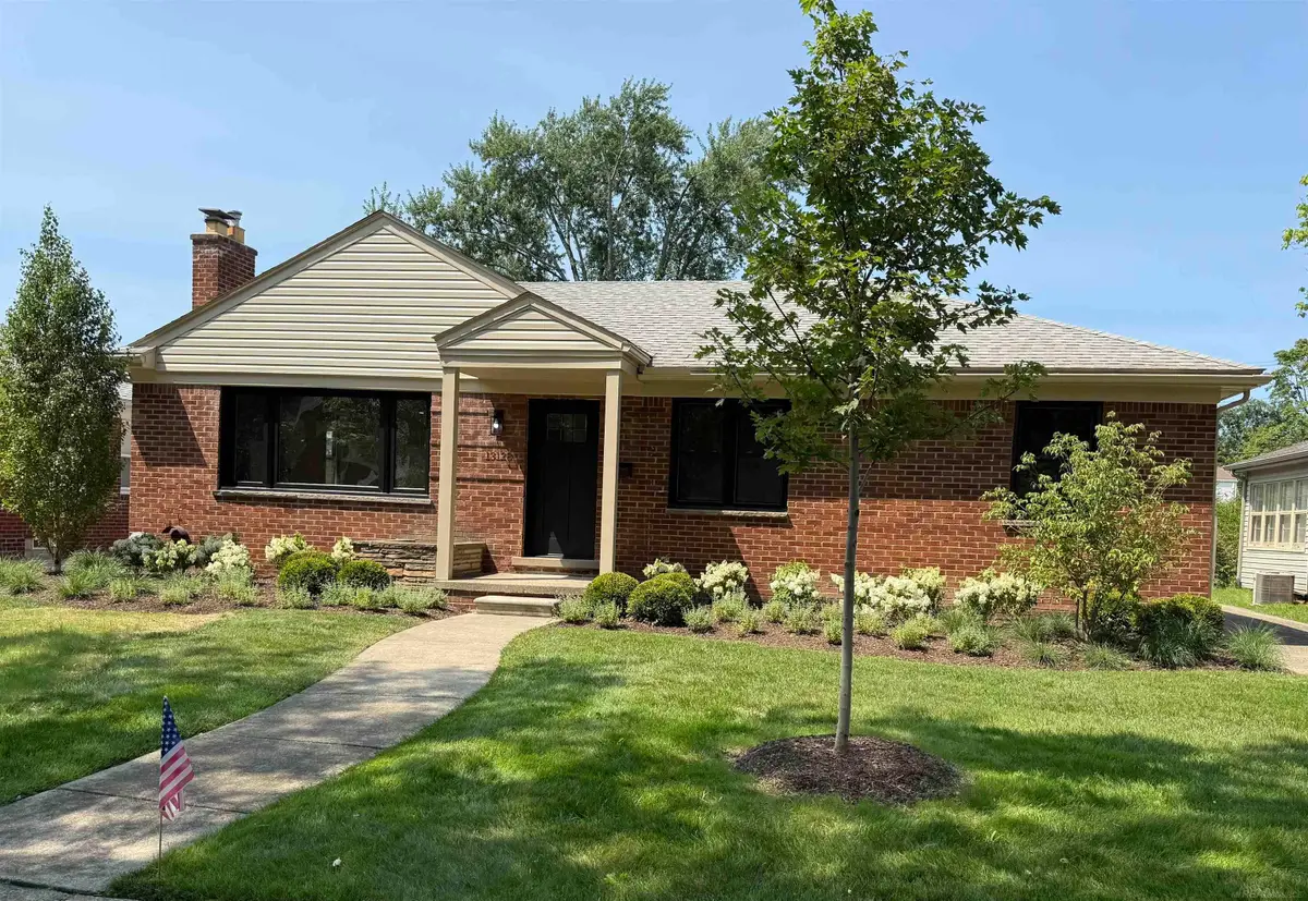 13128 Talbot AVE, Huntington Woods, MI 48070 - #1
