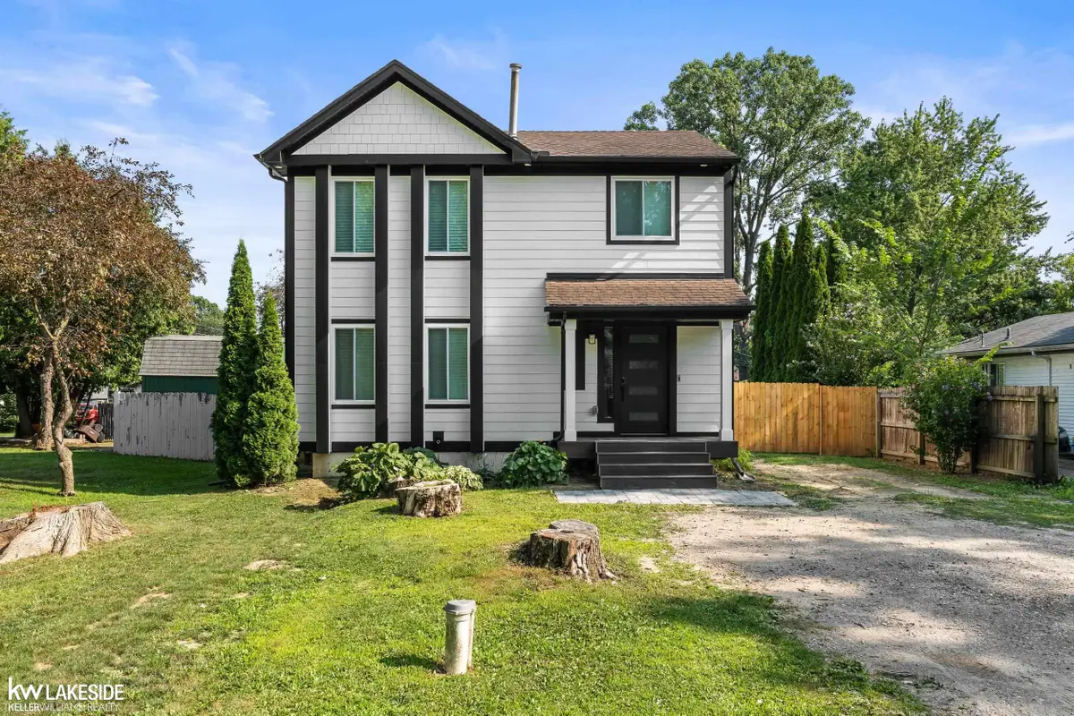 758 Miller RD, Orion, MI 48362 - #1