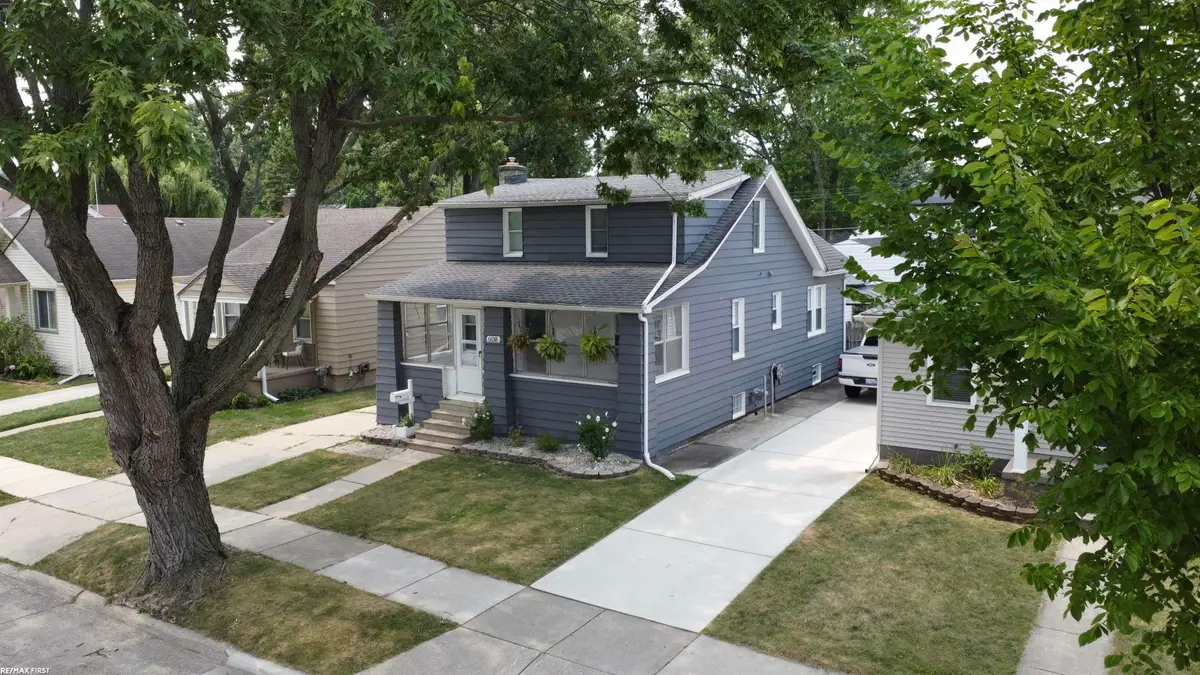 608 S Edgeworth AVE, Royal Oak, MI 48067 - #1