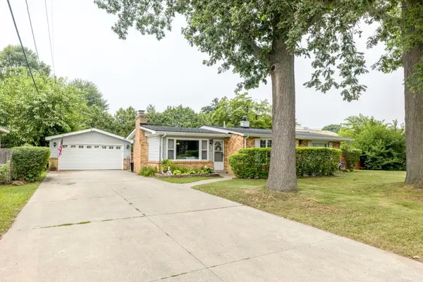 2415 16th AVE, PortHuron, MI 48060