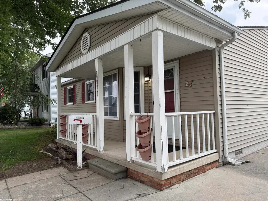 36840 Alfred ST, New Baltimore, MI 48047 - #3