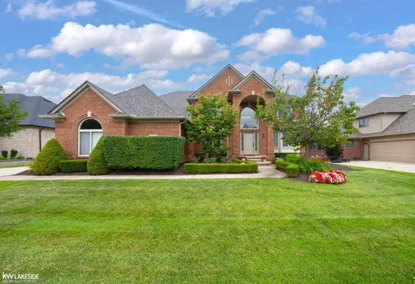 55582 Caesars DR, ShelbyTwp, MI 48315
