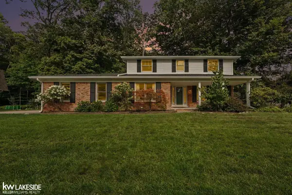 47934 Liberty DR, Utica, MI 48315