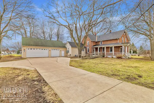 17526 E 10 Mile RD, Eastpointe, MI 48021