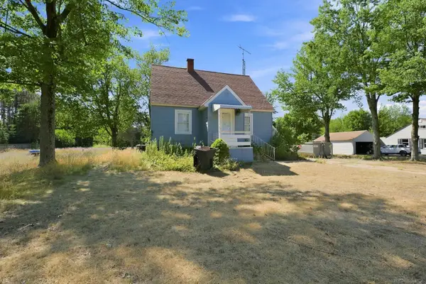 5747 S Sheridan RD, Muskegon, MI 49444