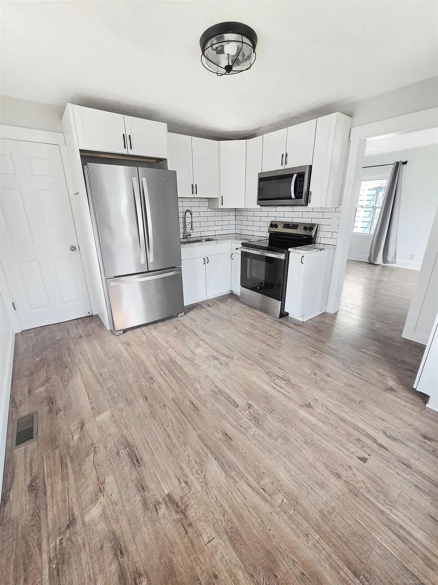 921 Donald AVE, Royal Oak, MI 48073 - #2