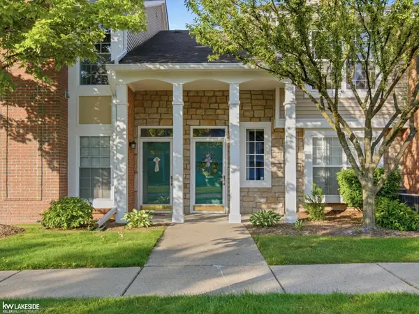 56429 Scotland BLVD, ShelbyTwp, MI 48316