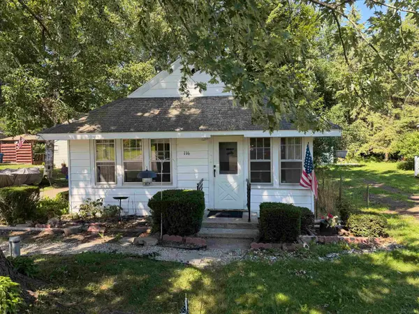 116 Flora AVE, HoughtonLake, MI 48629