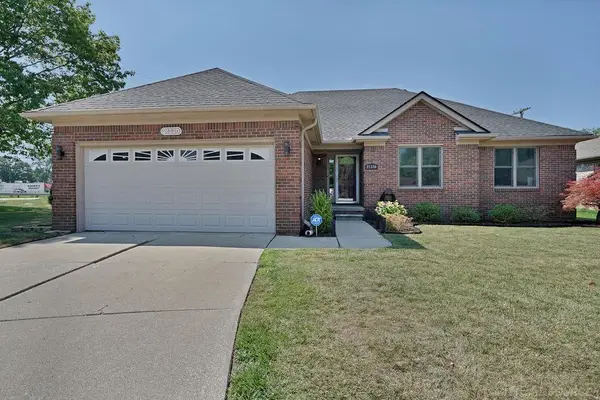 21330 Parkplace LN, ClintonTownship, MI 48306