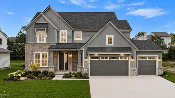 3243 Waldon Ridge ST, Orion, MI 48359