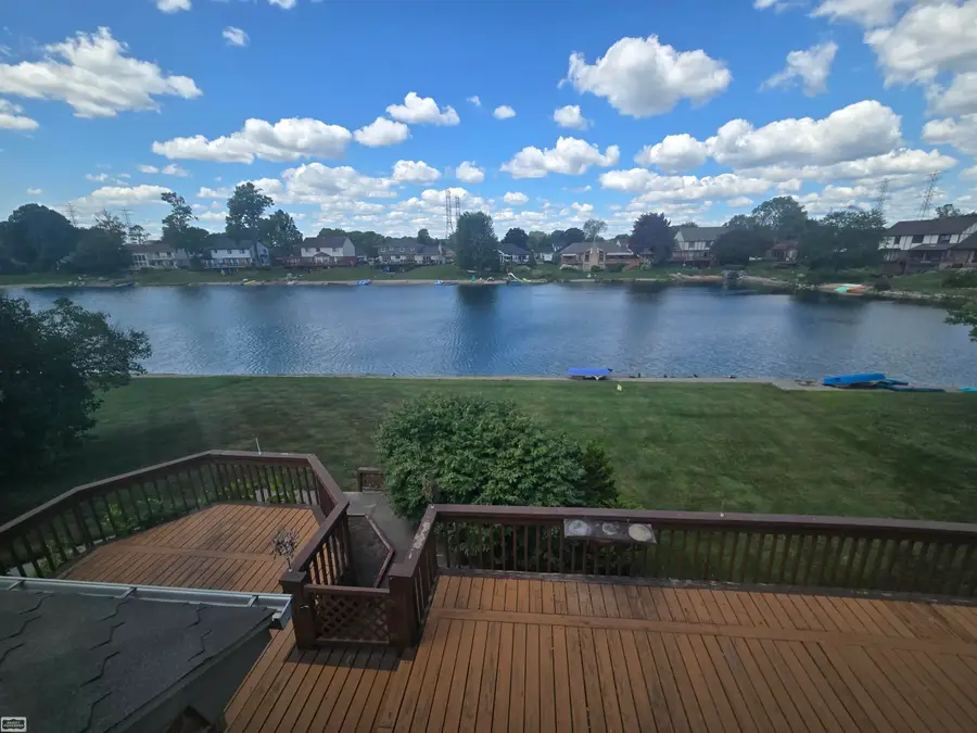 46407 Houghton Dr. DR, Shelby, MI 48315 - #3