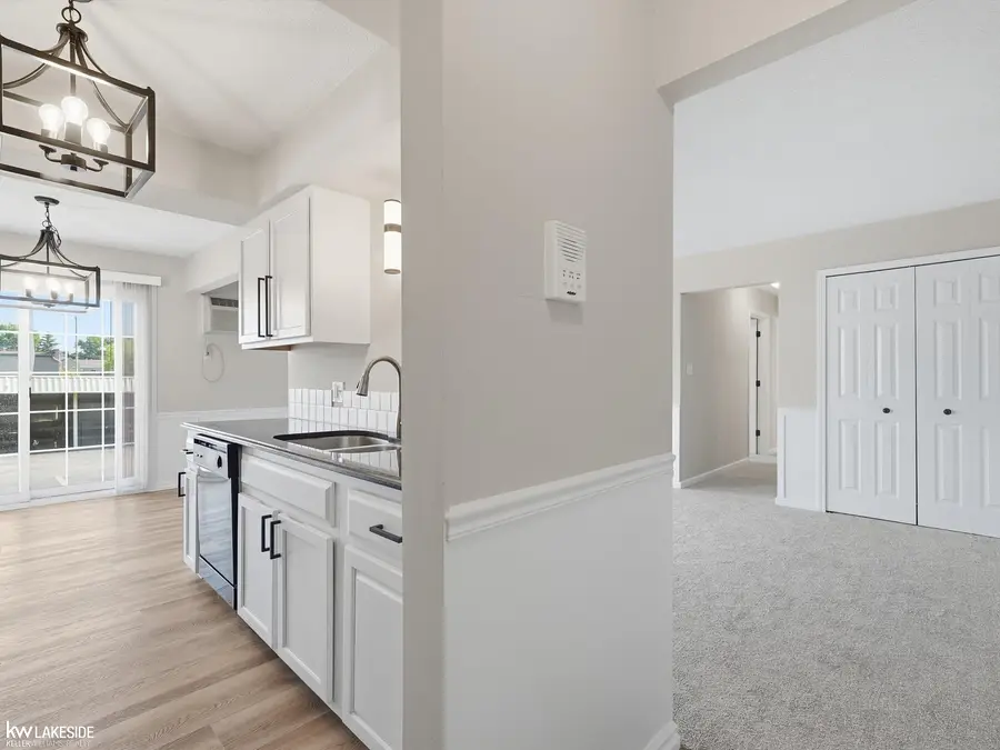 8120 24 Mile RD, Shelby, MI 48316 - #3