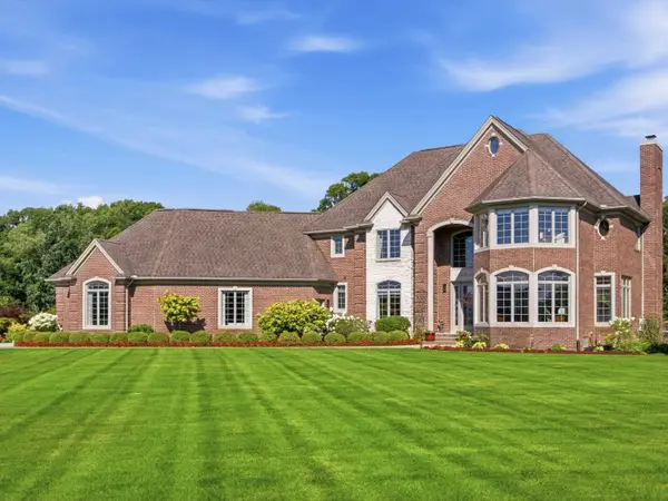 69968 Sunset LN, Bruce, MI 48065