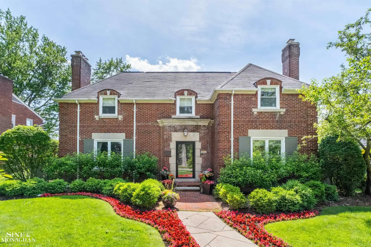 797 Trombley RD, Grosse Pointe Park, MI 48230 - #1